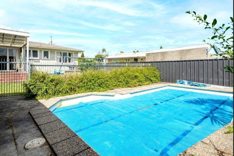 Photo of property in 21 Mears Road, St Andrews, Hamilton, 3200