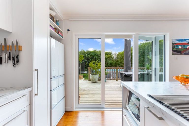 Photo of property in 149 Seabrook Avenue, New Lynn, Auckland, 0600