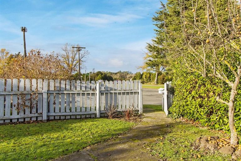 Photo of property in 24 Edward Street, Waimate, 7924