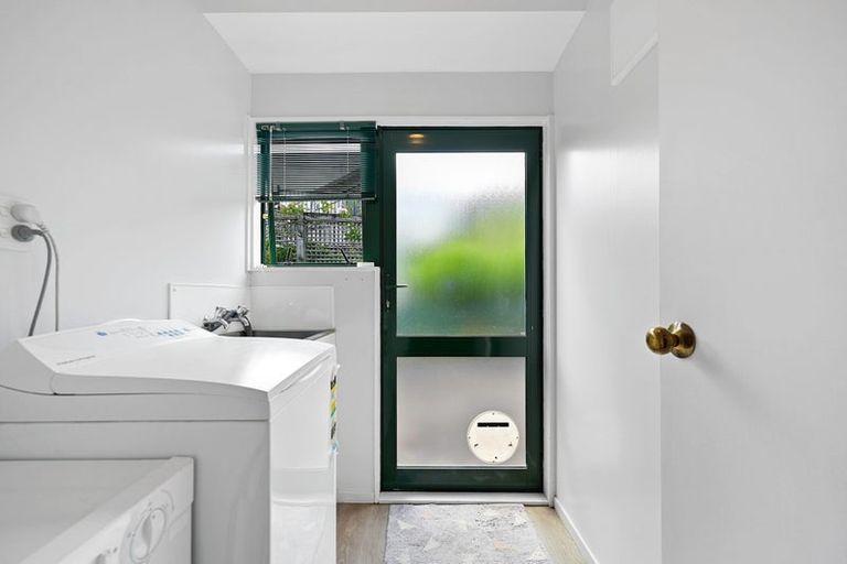 Photo of property in 271 Grandview Road, Western Heights, Hamilton, 3200