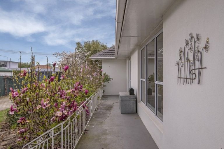 Photo of property in 205 Knowles Street, St Albans, Christchurch, 8052
