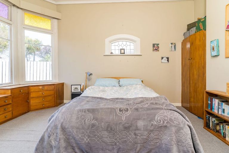 Photo of property in 48 Royal Crescent, Saint Kilda, Dunedin, 9012