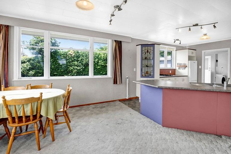 Photo of property in 94 South Road, Manaia, 4612