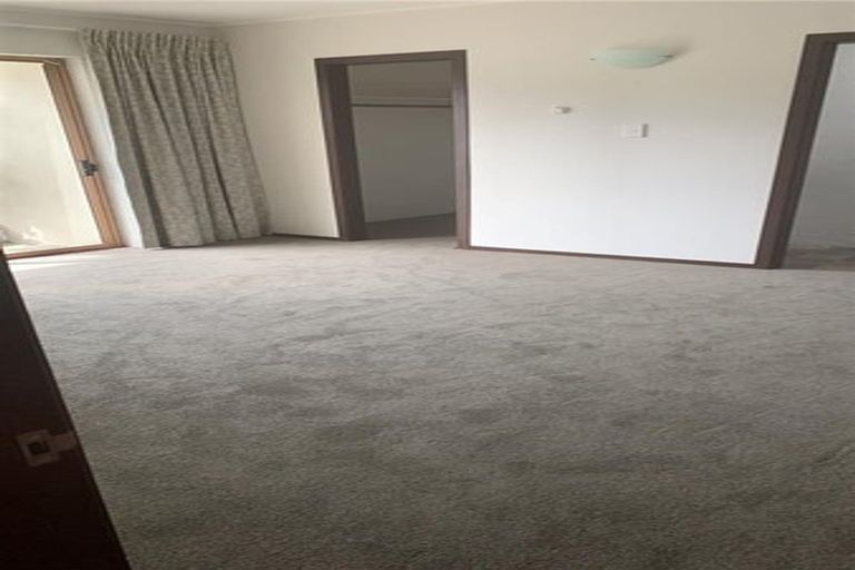 Photo of property in 70 Nimmo Avenue East, Waikanae, 5036