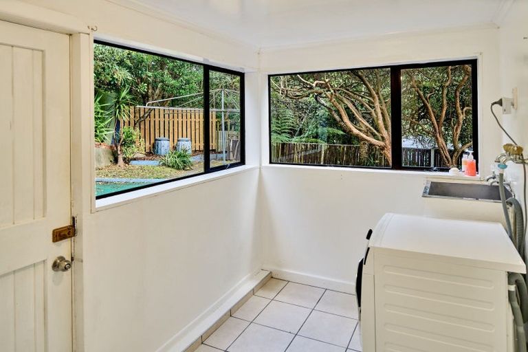 Photo of property in 6 Matai Street, Tawa, Wellington, 5028