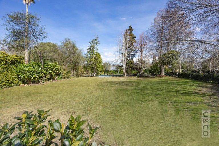 Photo of property in 25 Elliot Street, Riverhead, 0820