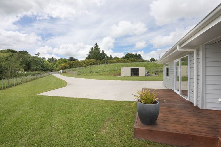 Photo of property in 23 Haggerty Street, Kimbolton, 4774