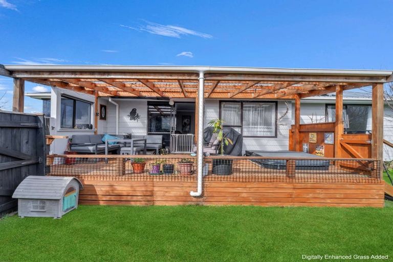 Photo of property in 7 Katterns Street, Katikati, 3129