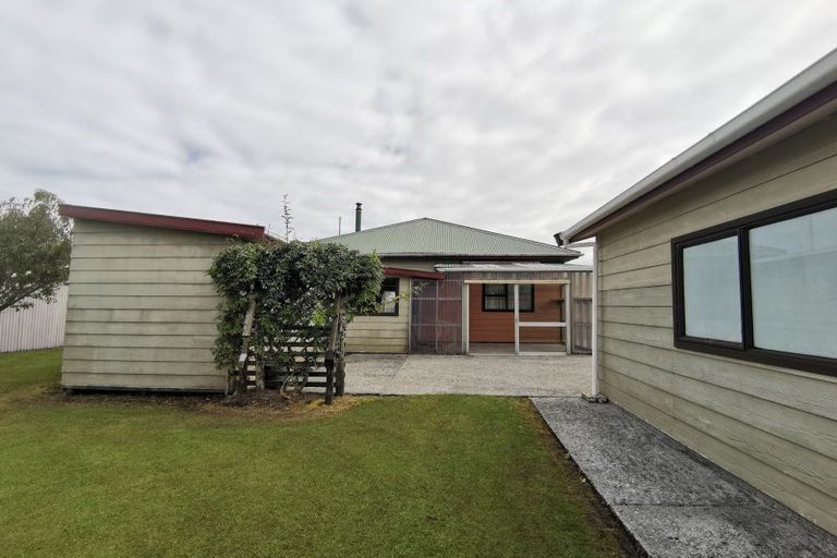 Photo of property in 124 Davie Street, Hokitika, 7810