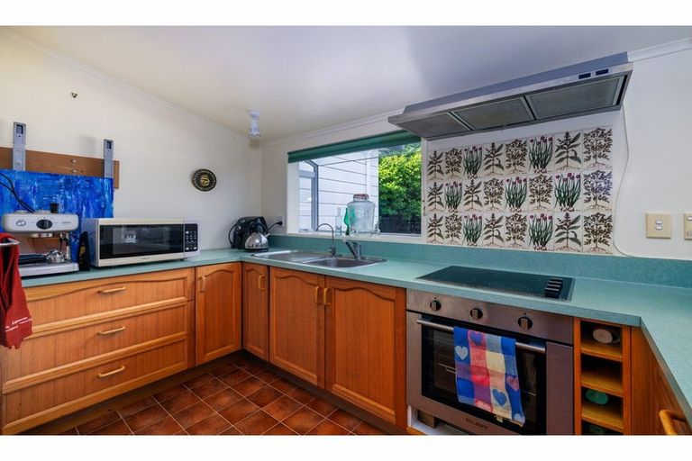 Photo of property in 37 Access Road, Kerikeri, 0230