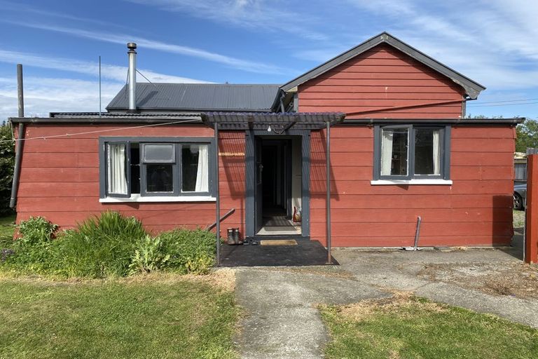 Photo of property in 230 Main Street, Otautau, 9610