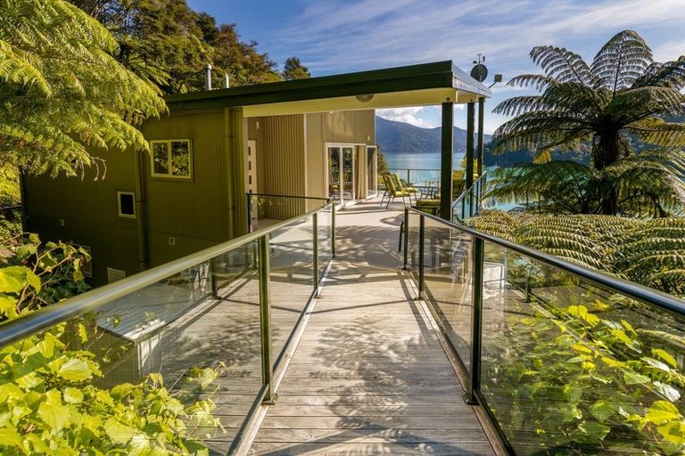 Photo of property in 1703 Kenepuru Road, Te Mahia, Picton, 7282