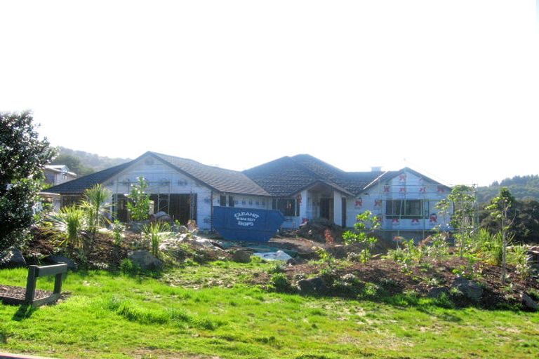 Photo of property in 80 Tarapatiki Drive, Whitianga, 3510