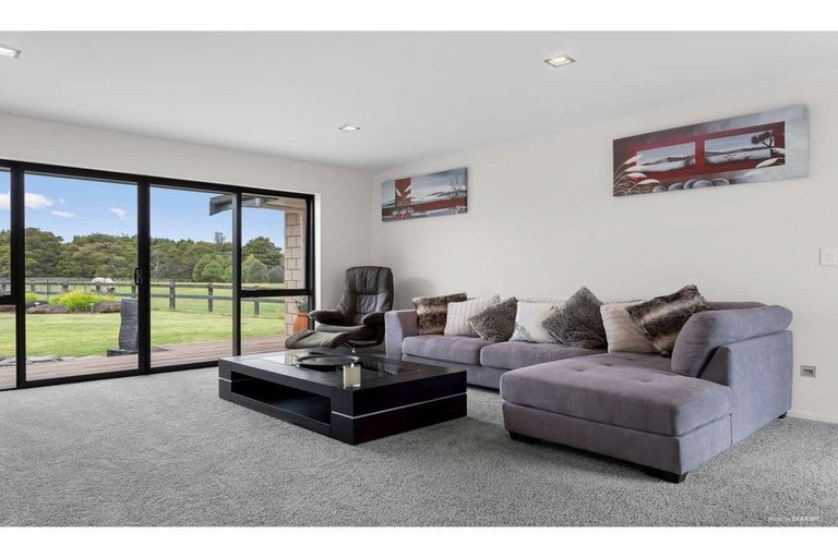 Photo of property in 109 Waitotara Drive, Waipapa, 0230