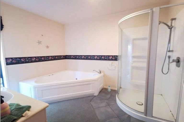 Photo of property in 85 Peer Street, Upper Riccarton, Christchurch, 8041