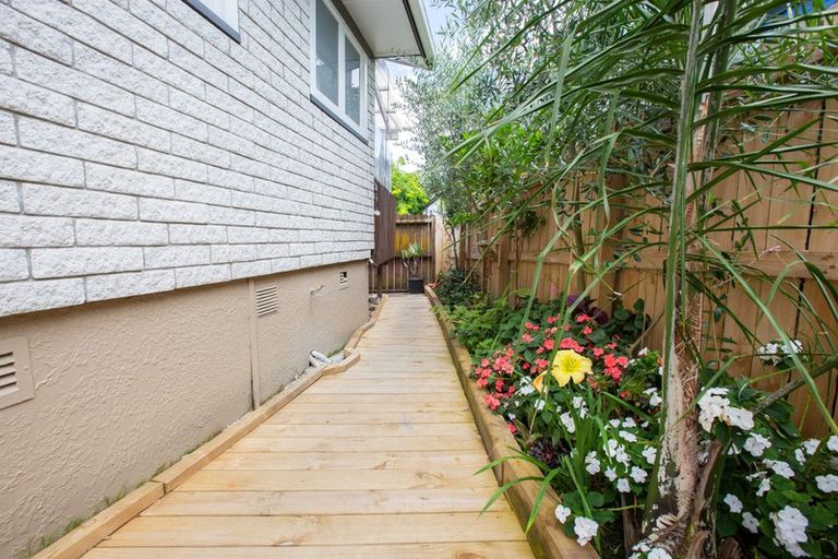 Photo of property in 1/69 Gibraltar Street, Howick, Auckland, 2014