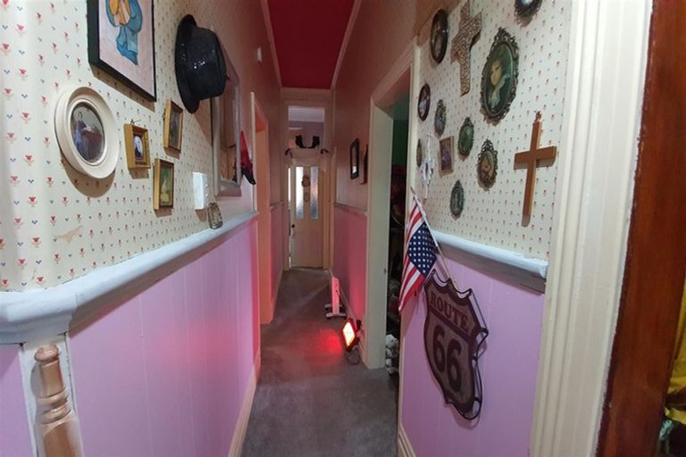 Photo of property in 14 Exeter Street, Waimate, 7924