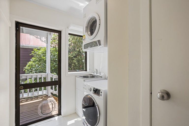 Photo of property in 7/60 Birkdale Road, Birkdale, Auckland, 0626