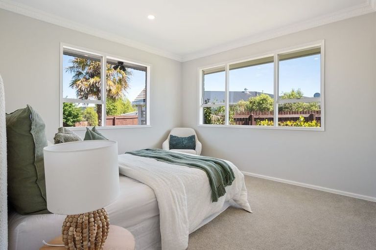 Photo of property in 447b Mairehau Road, Parklands, Christchurch, 8083