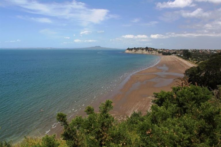 Photo of property in 27 Tawatawa Street, Long Bay, Auckland, 0630