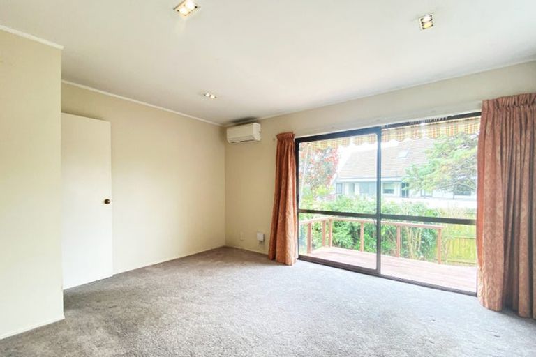 Photo of property in 2/79 Aberfeldy Avenue, Highland Park, Auckland, 2010