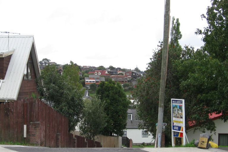 Photo of property in 1/78 Colwill Road, Massey, Auckland, 0614