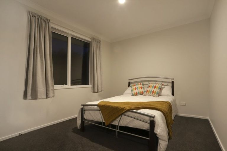 Photo of property in 77 Bert Wall Drive, Omokoroa, 3114