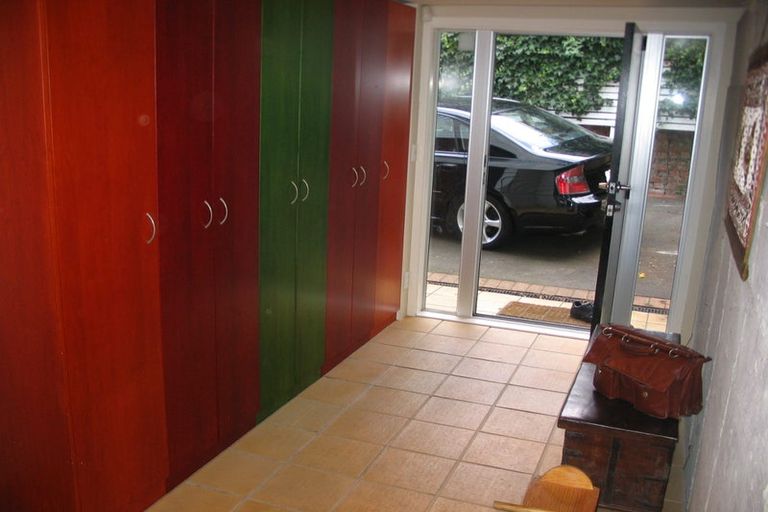 Photo of property in 4 Roscoe Terrace, Wadestown, Wellington, 6012