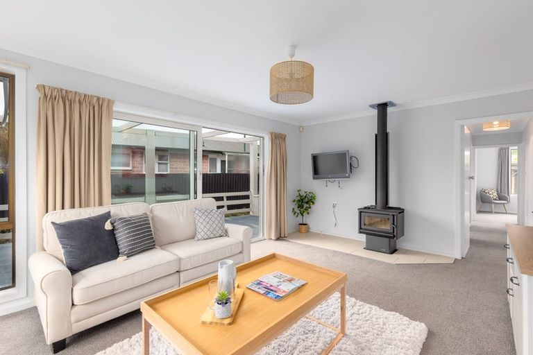 Photo of property in 120 Farrington Avenue, Bishopdale, Christchurch, 8053