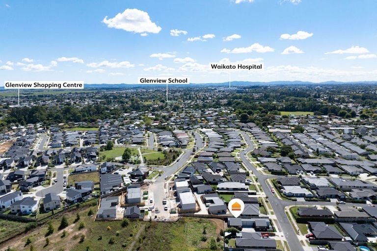 Photo of property in 42 Ladeira Place, Fitzroy, Hamilton, 3206