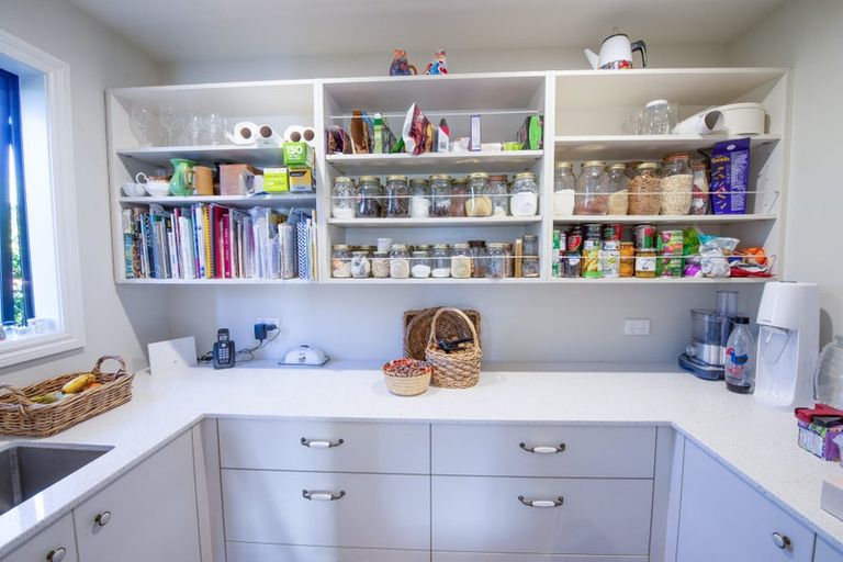 Photo of property in 40 Church Street, Oxford, 7430