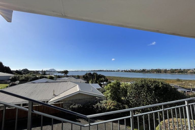 Photo of property in 38a Churchill Road, Murrays Bay, Auckland, 0630
