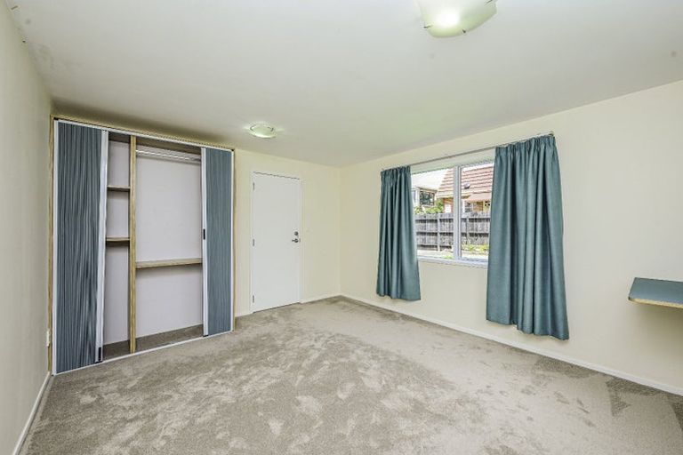Photo of property in 98 Wallace Road, Papatoetoe, Auckland, 2025