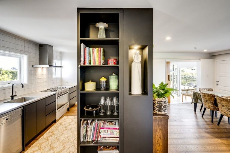 Photo of property in 72 Reynolds Road, Havelock North, 4130