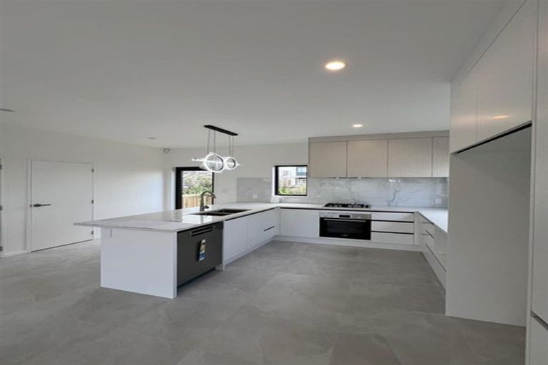 Photo of property in 4b Wahine Street, Papakura, 2110