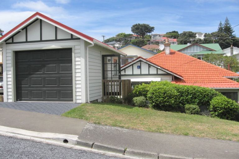 Photo of property in 29 Hohiria Road, Hataitai, Wellington, 6021
