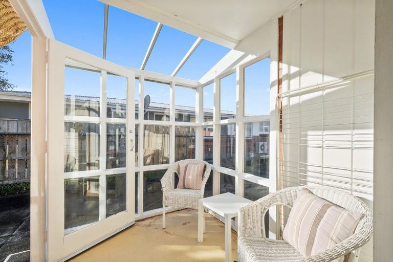 Photo of property in 71a Wai-iti Crescent, Woburn, Lower Hutt, 5010