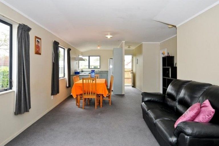 Photo of property in 37a Livingstone Avenue, Nawton, Hamilton, 3200