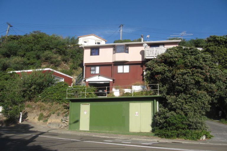 Photo of property in 2 Awa Road, Miramar, Wellington, 6022