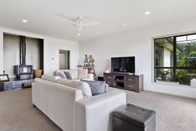Photo of property in 11e Rowe Road, Ohauiti, Tauranga, 3173