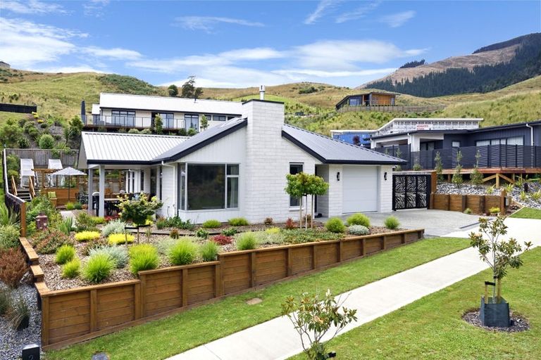 Photo of property in 71 Sunningdale Drive, Stoke, Nelson, 7011