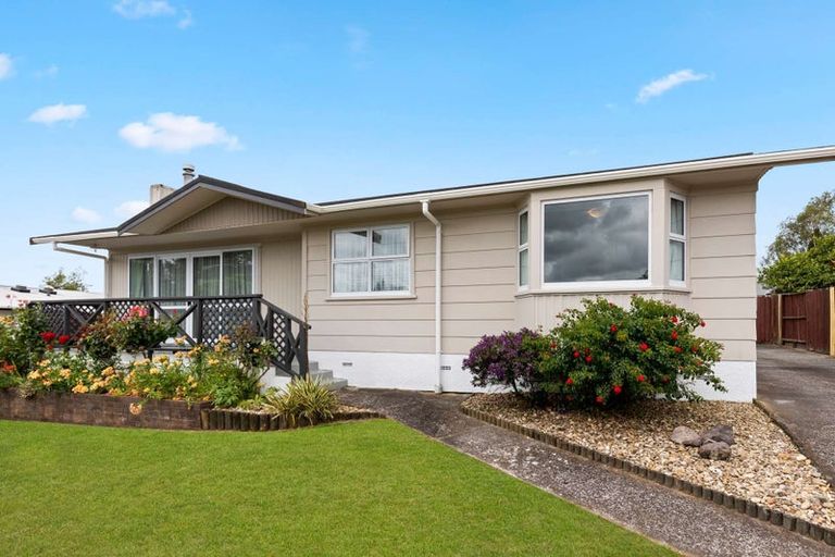 Photo of property in 21 Tennyson Drive, Owhata, Rotorua, 3010