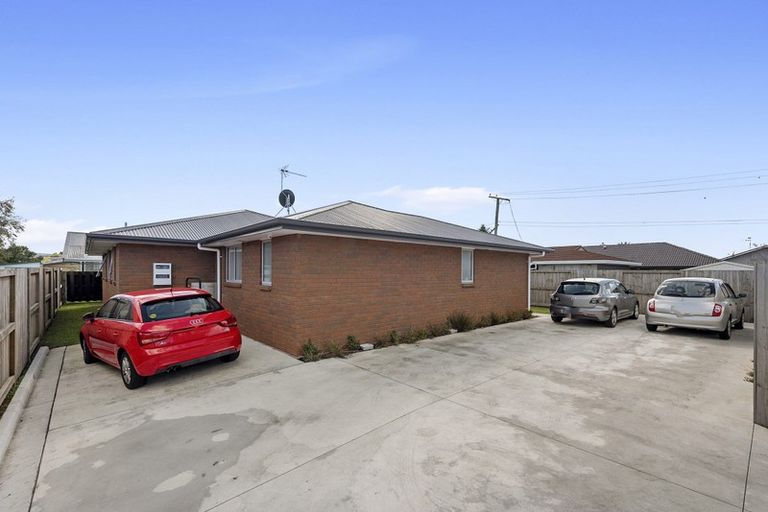 Photo of property in 2/29 Normandy Avenue, Melville, Hamilton, 3206