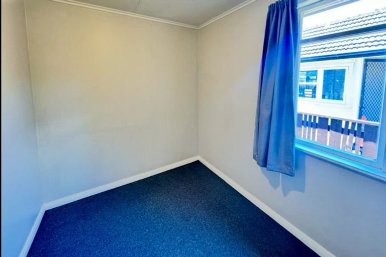 Photo of property in 116 Limbrick Street, Terrace End, Palmerston North, 4410