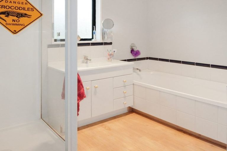 Photo of property in 24 Seniors Road, Wairau Valley, Blenheim, 7271