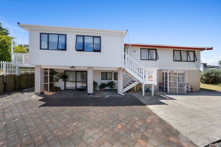 Photo of property in 4 Spruce Place, Totara Heights, Auckland, 2105