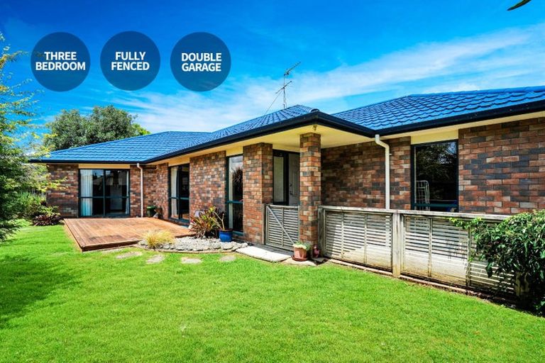 Photo of property in 21 Greig Place, Pukekohe, 2120