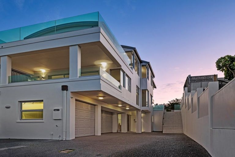 Photo of property in 22 Rita Street, Mount Maunganui, 3116