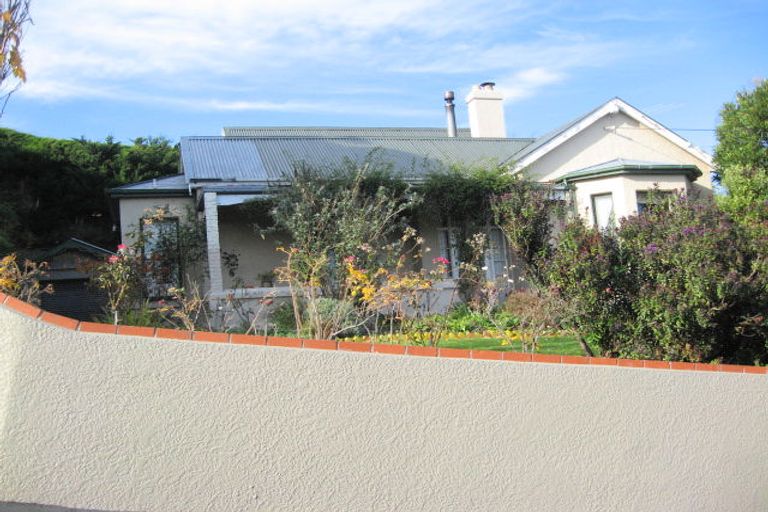 Photo of property in 142 Jeffery Street, Andersons Bay, Dunedin, 9013