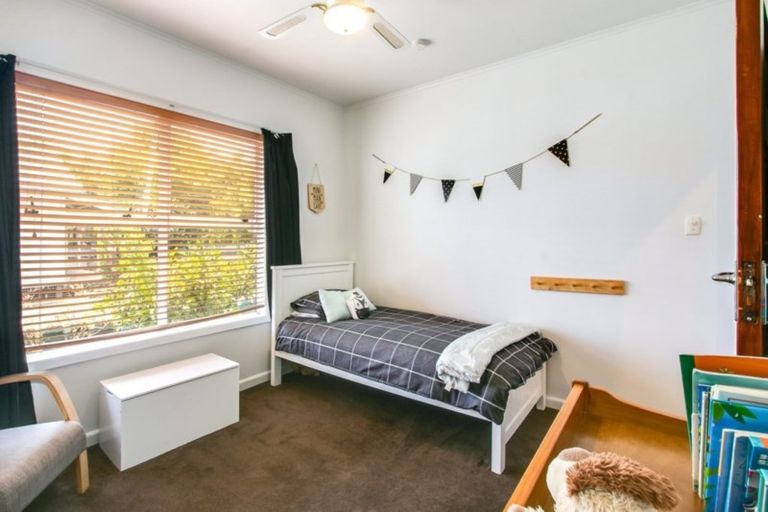 Photo of property in 7 Petane Road, Bay View, Napier, 4104